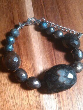 Black Lace Agate and Pearl Stainless Steel Bracelet (7.25 to 9.25 Inch)